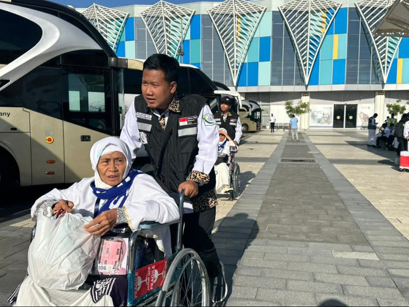 Ini Layanan Ramah Lansia yang Menyambut Jemaah Haji Indonesia di Bandara
